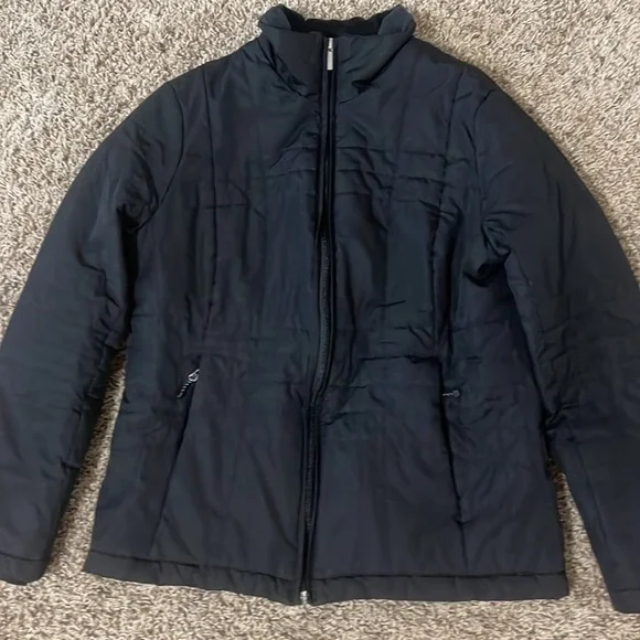 Lands’ End Puffer - Picture 2 of 13